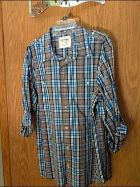 NWT Urban Pipeline Blue and Gray Plaid Button-Down Shirt